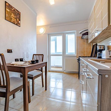 בראשוב Apartament Garii מראה חיצוני תמונה