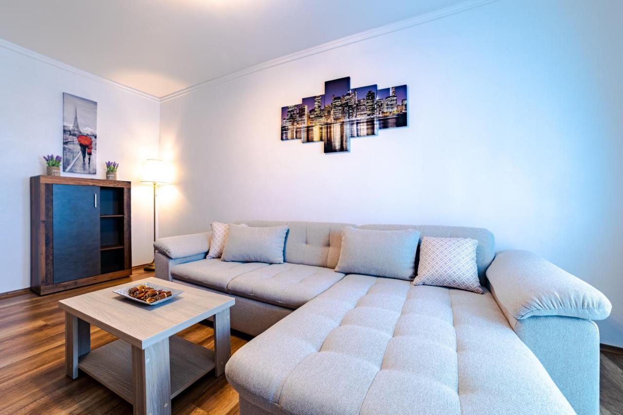 בראשוב Apartament Garii מראה חיצוני תמונה